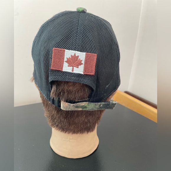 Cabelas Mossy Oak Outdoor Camo Cap​​ - Picture 2 of 3